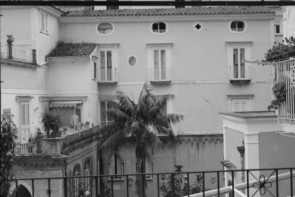 Casa Vacanze Nonna Raffa Amalfi Ngoại thất bức ảnh