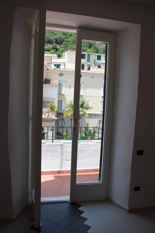 Casa Vacanze Nonna Raffa Amalfi Ngoại thất bức ảnh